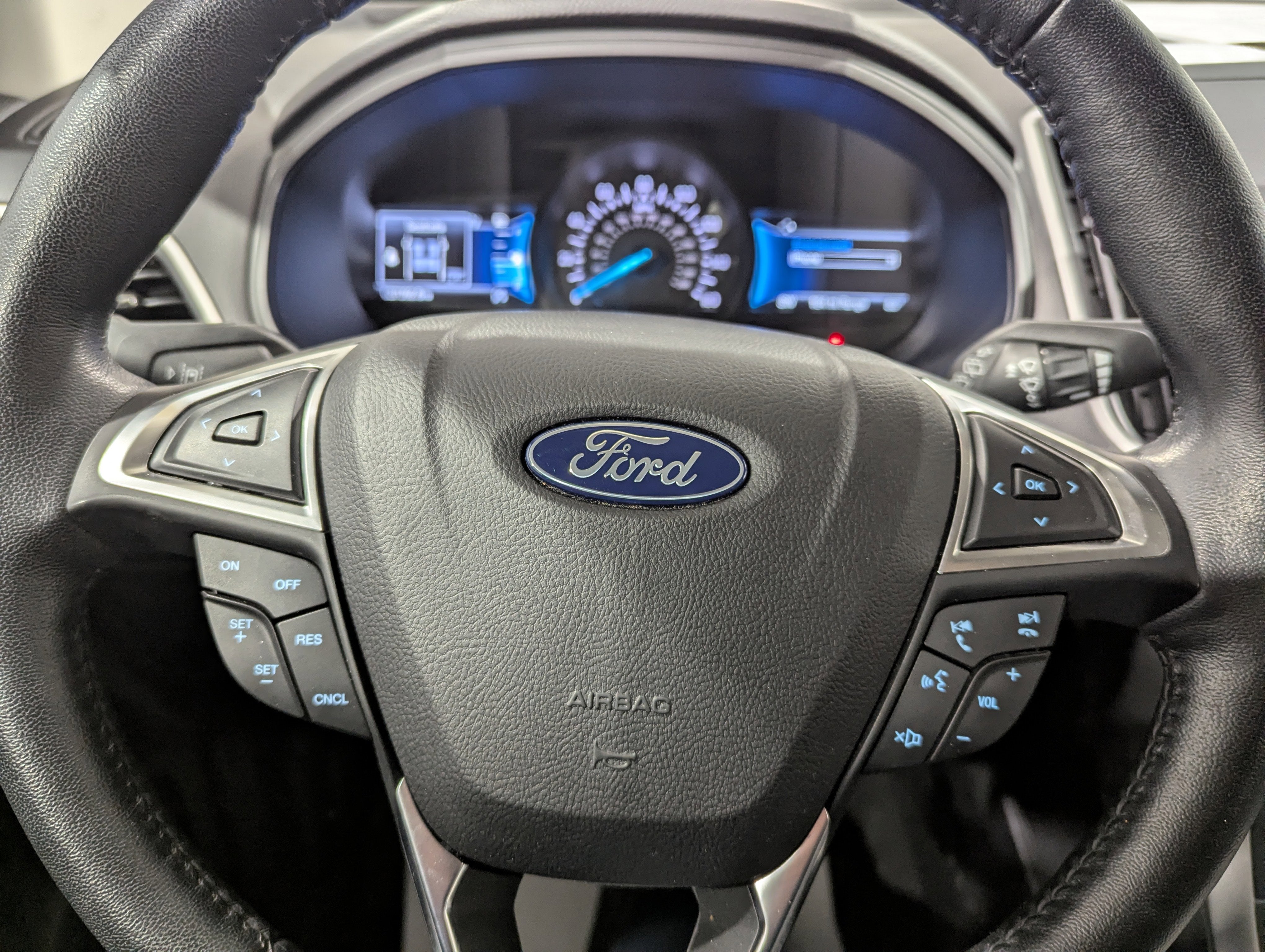 2023 Ford Edge SEL AWD