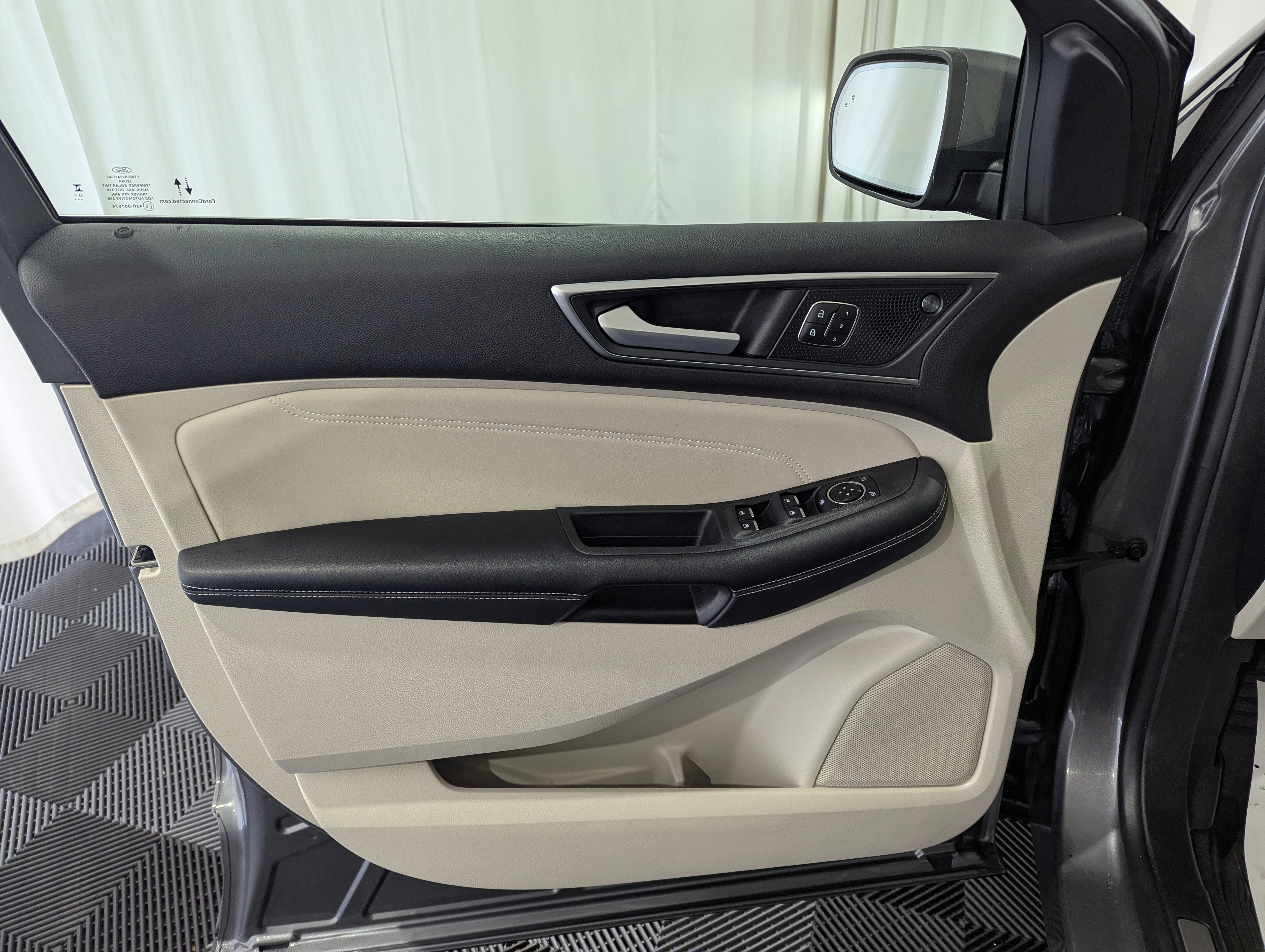 2024 Ford Edge Titanium AWD