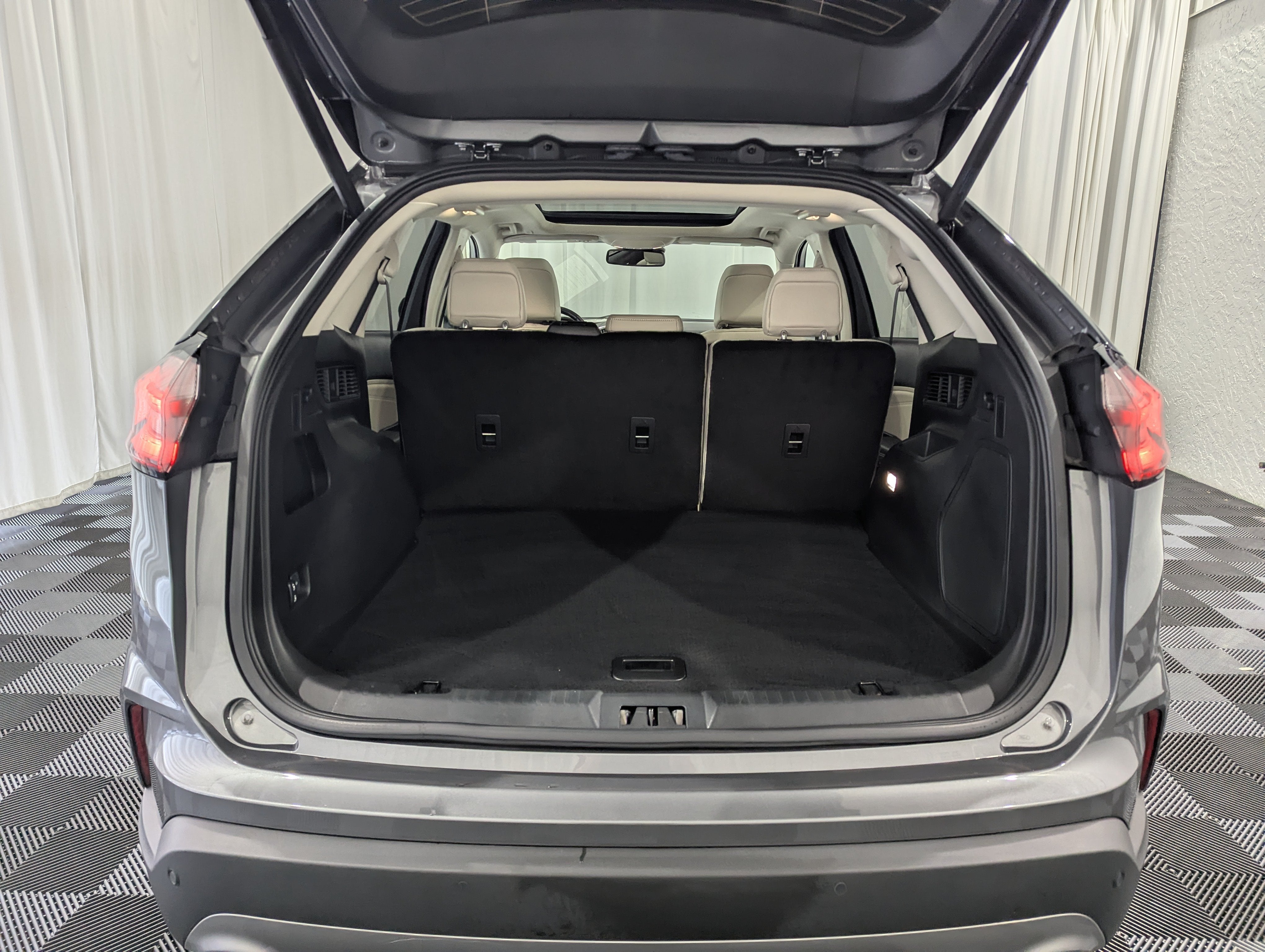 2024 Ford Edge Titanium AWD