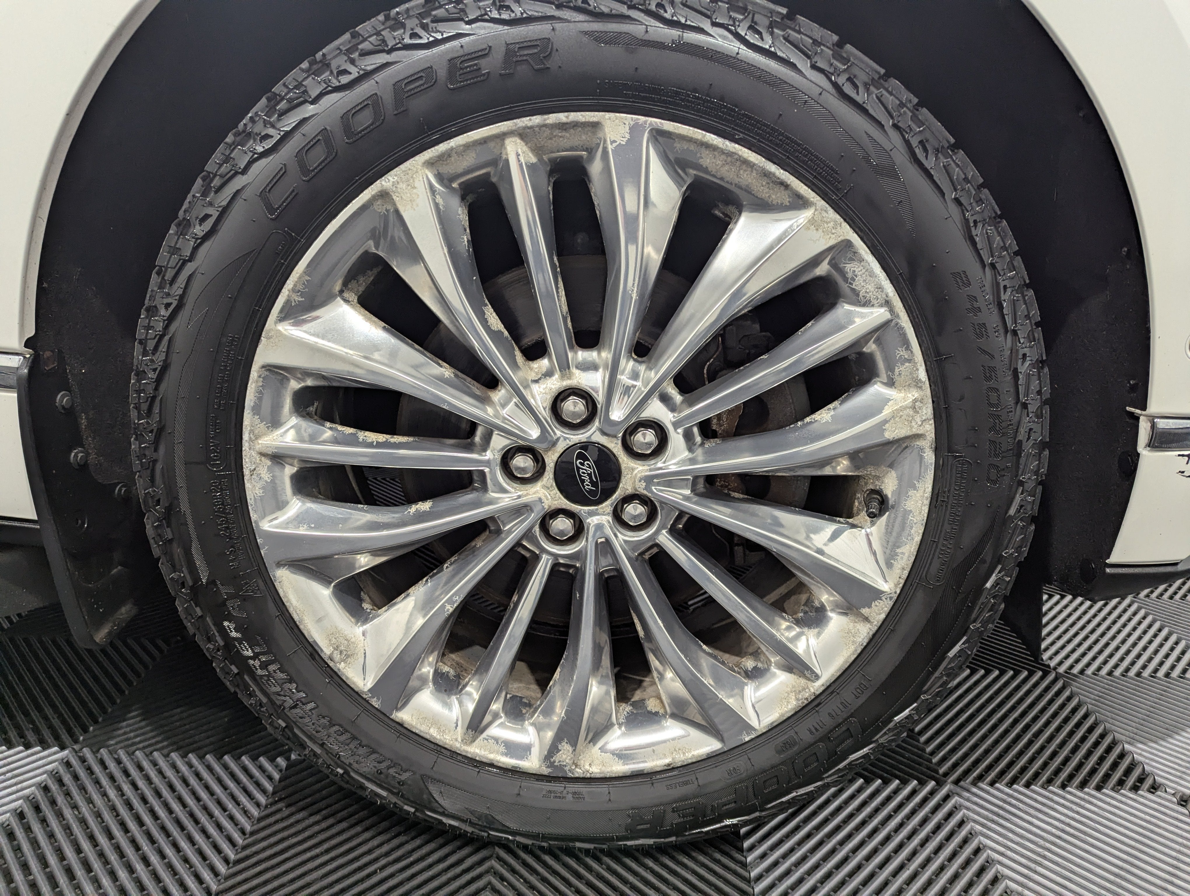 2020 Ford Edge Titanium AWD
