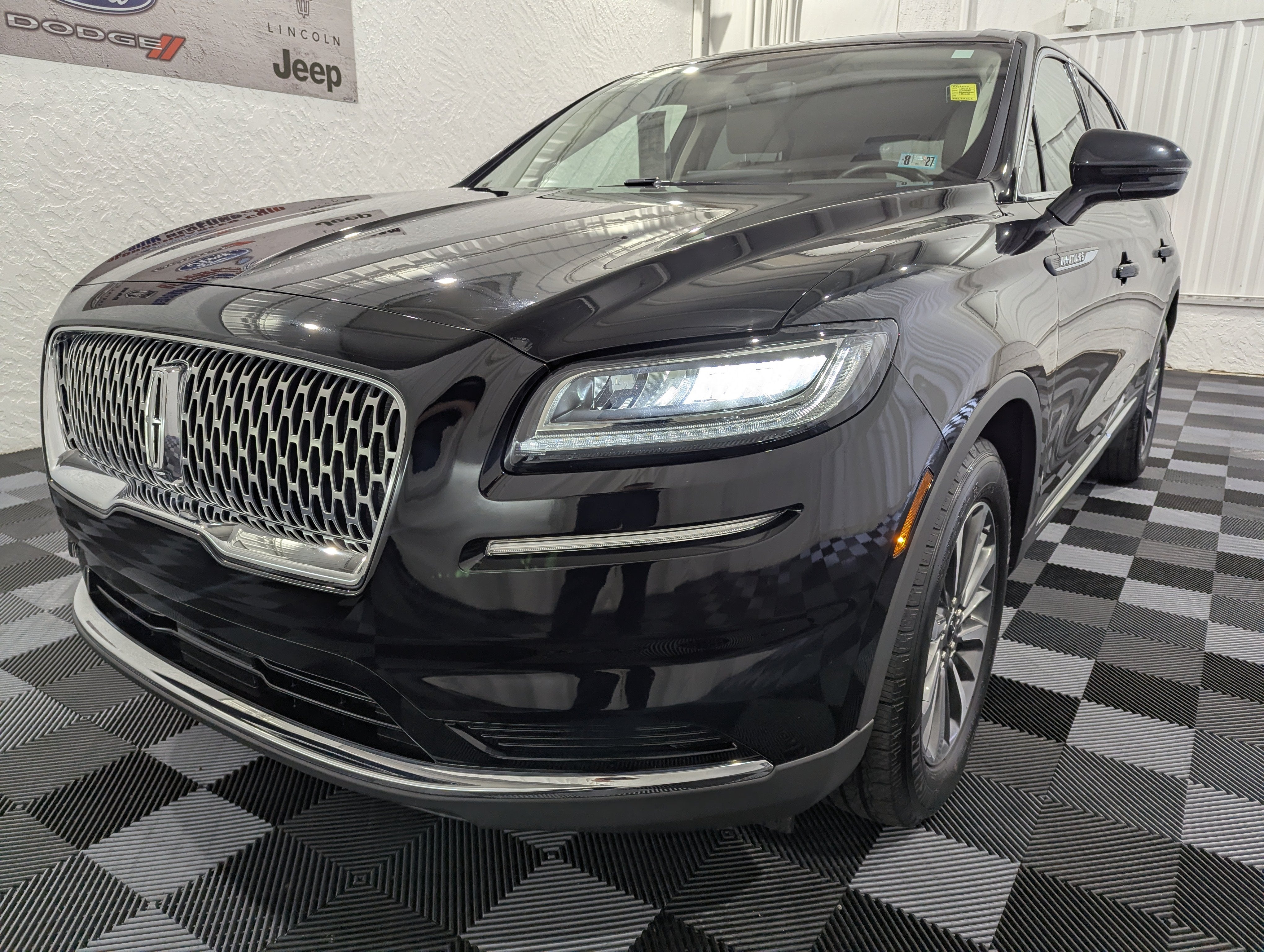 2023 Lincoln Nautilus Standard AWD