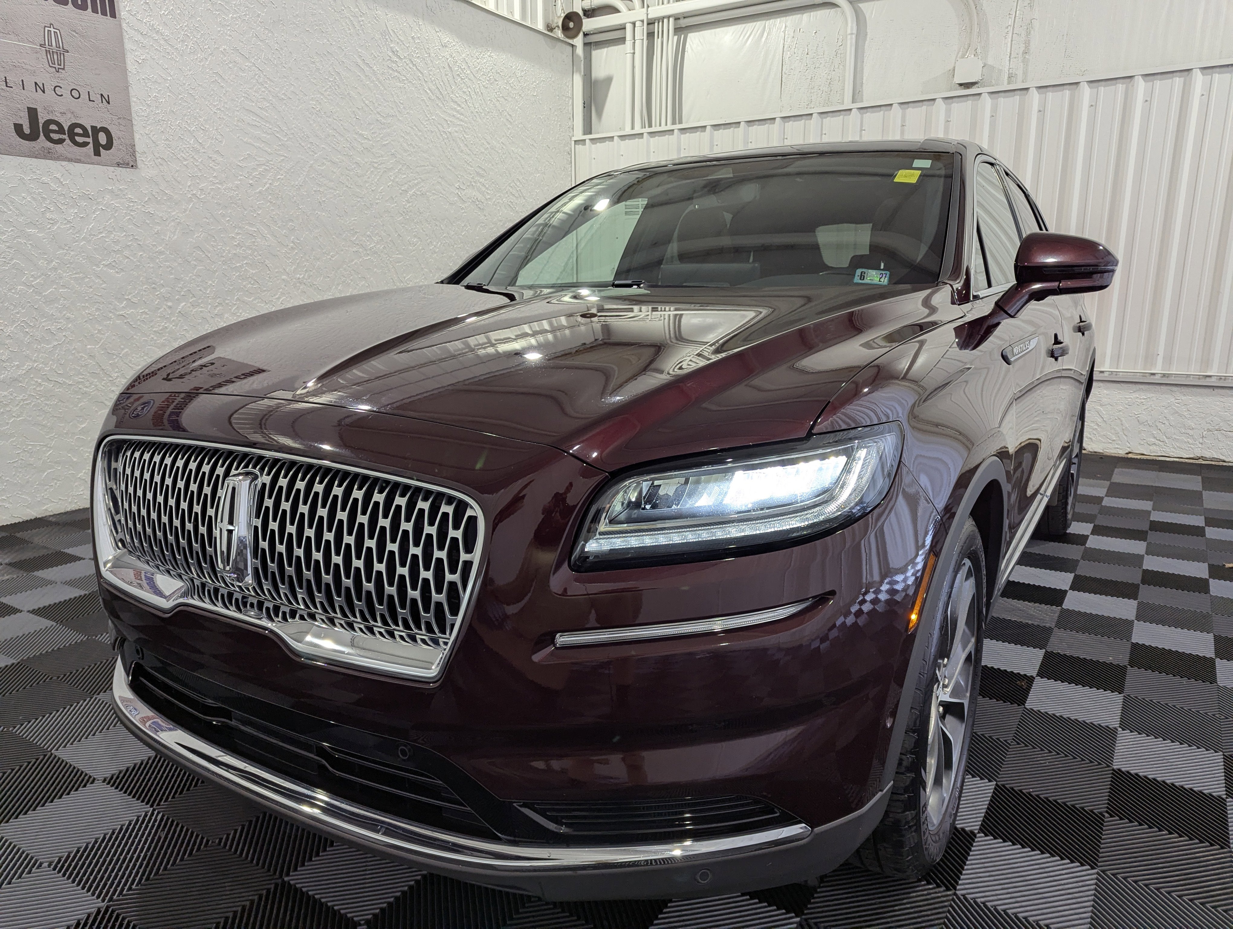 2022 Lincoln Nautilus Reserve