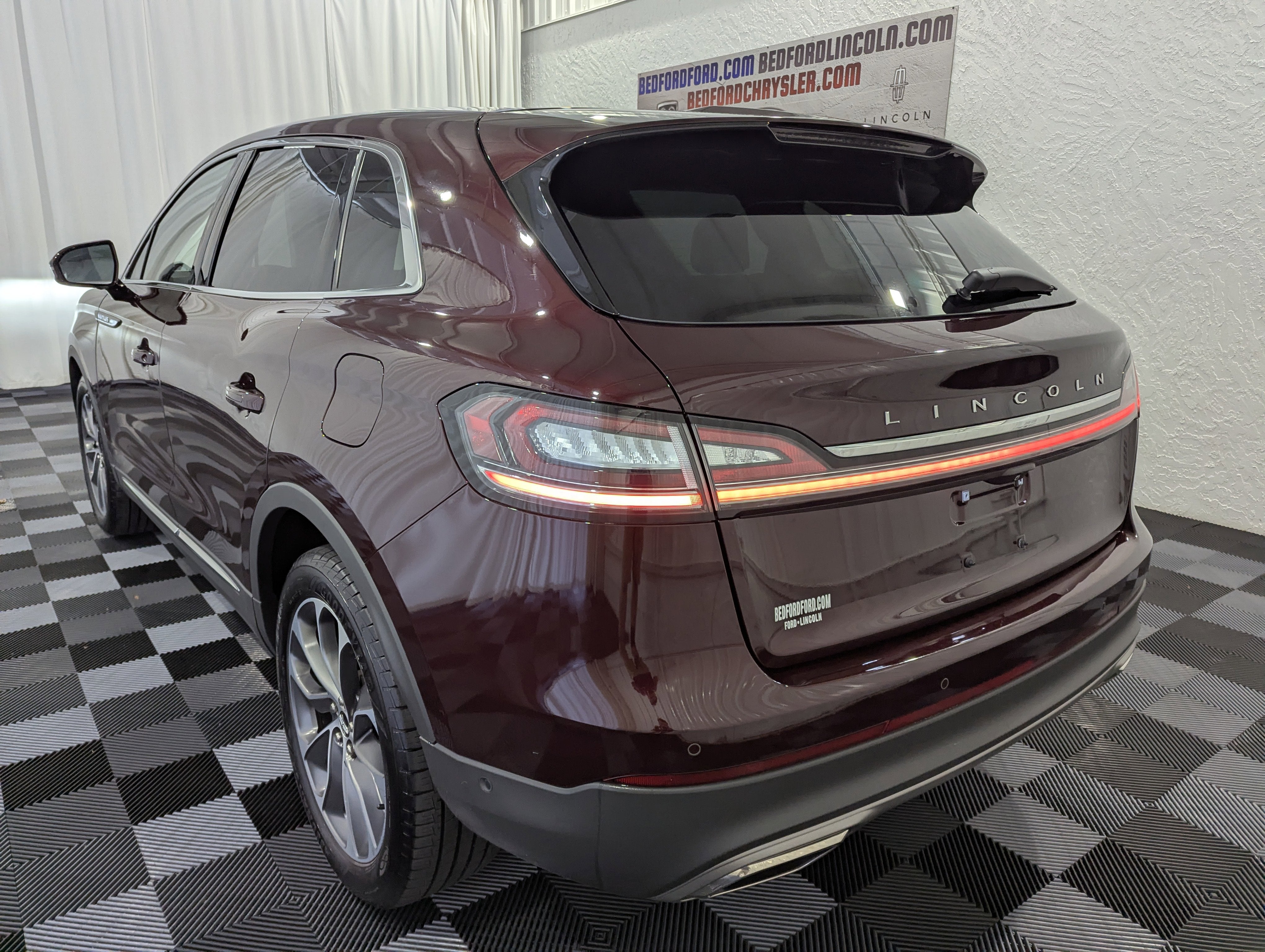 2022 Lincoln Nautilus Reserve