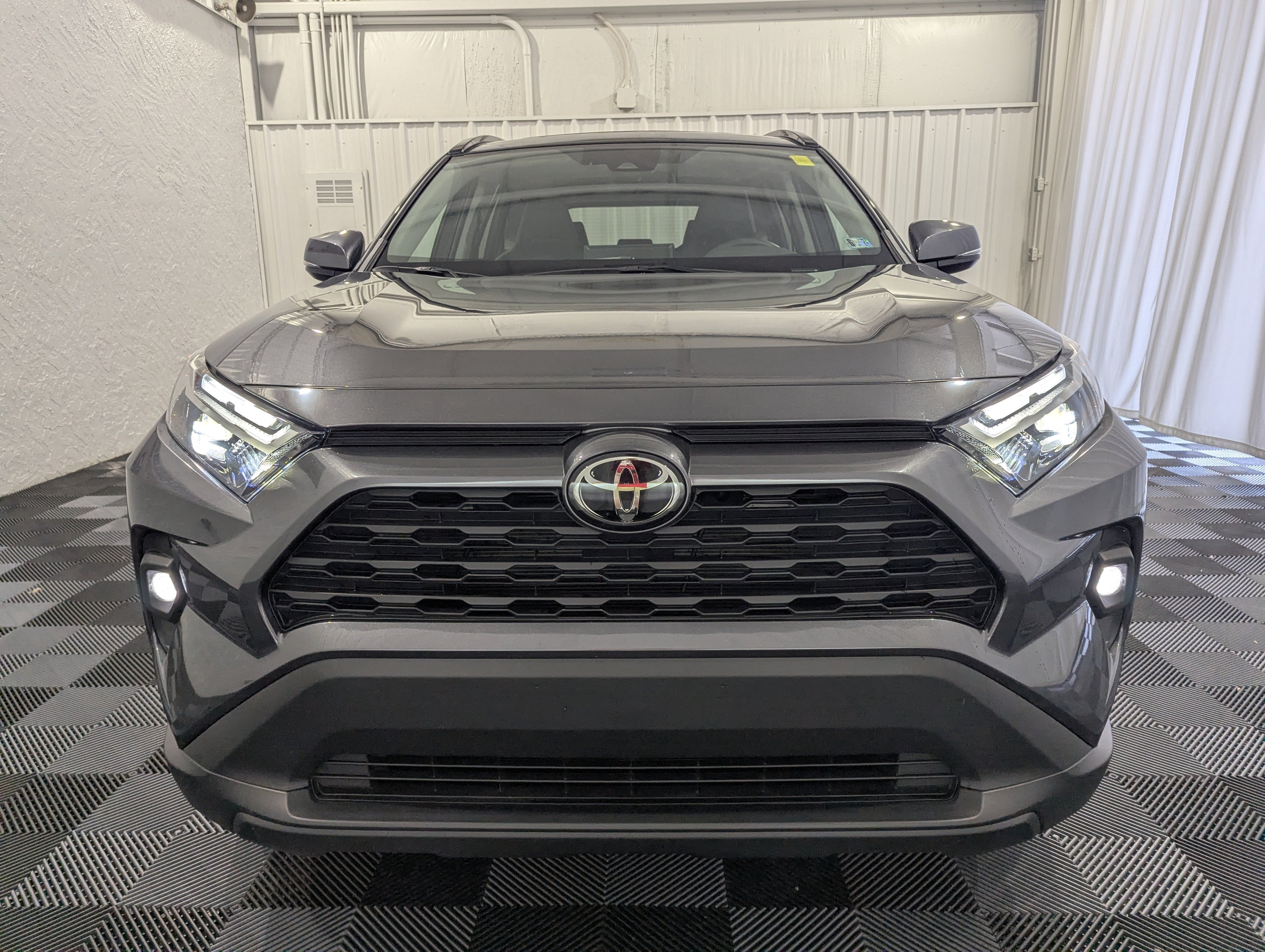 2025 Toyota RAV4 XLE Premium AWD