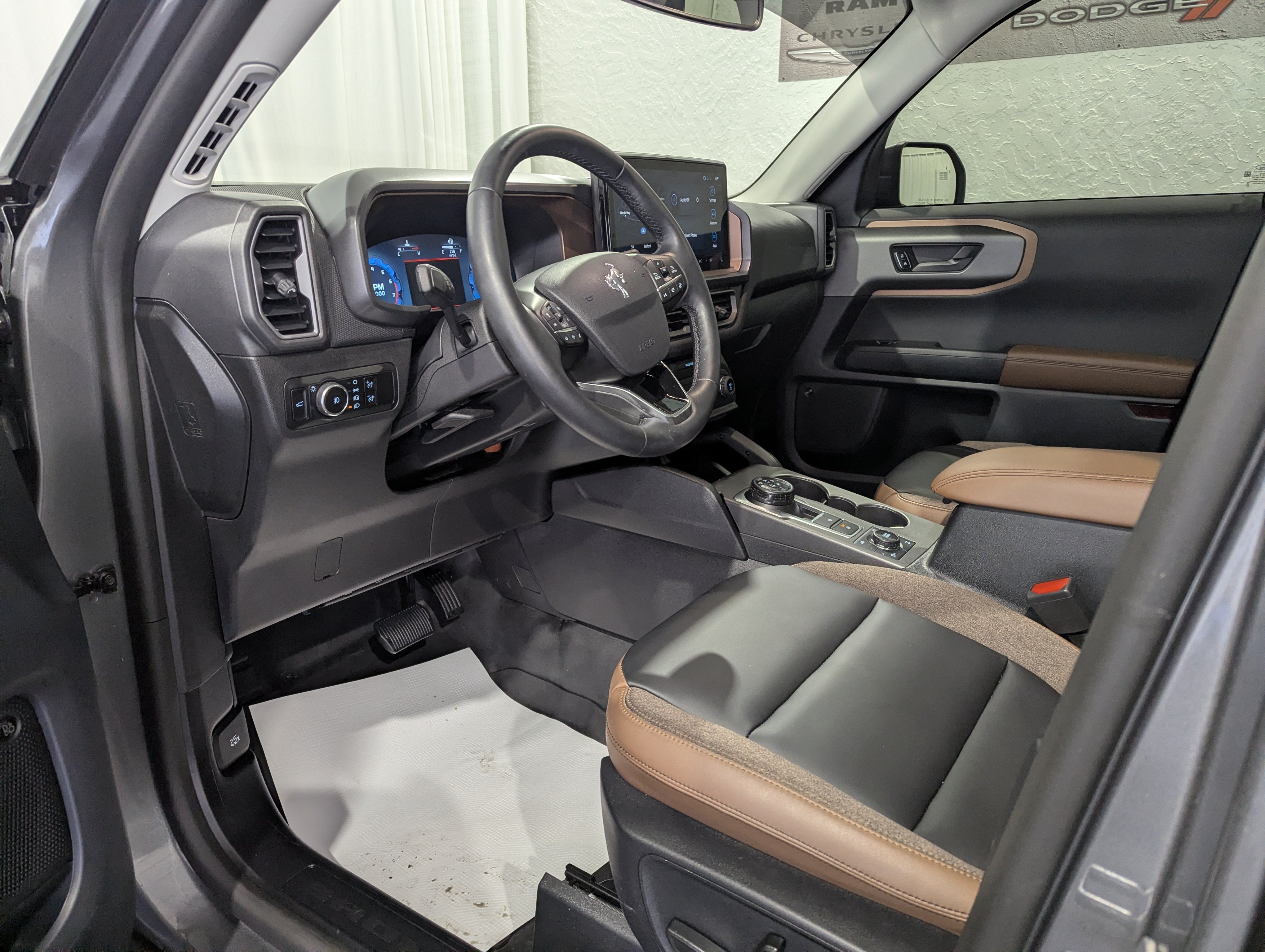 2025 Ford Bronco Sport Outer Banks 4x4