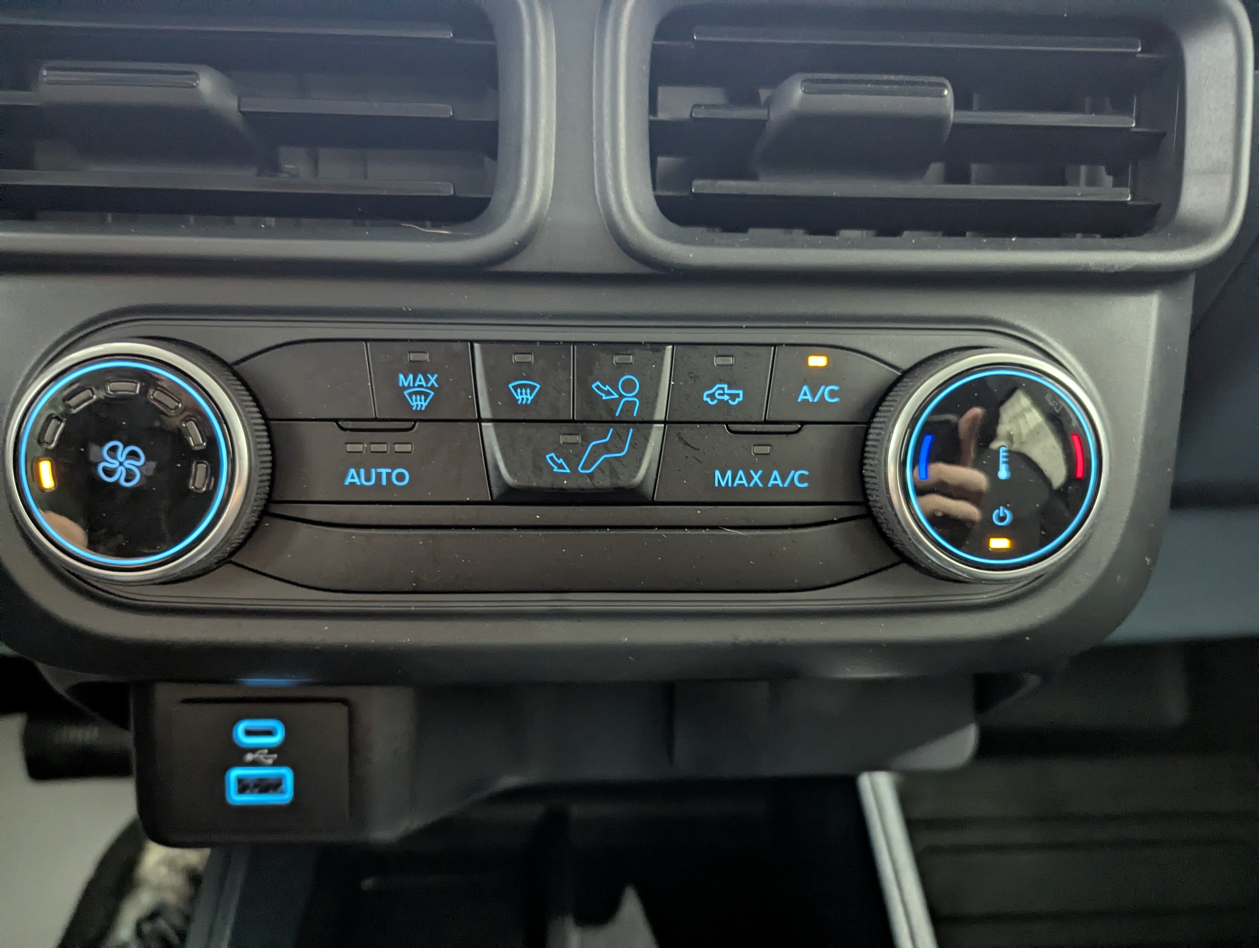 2024 Ford Maverick XL AWD