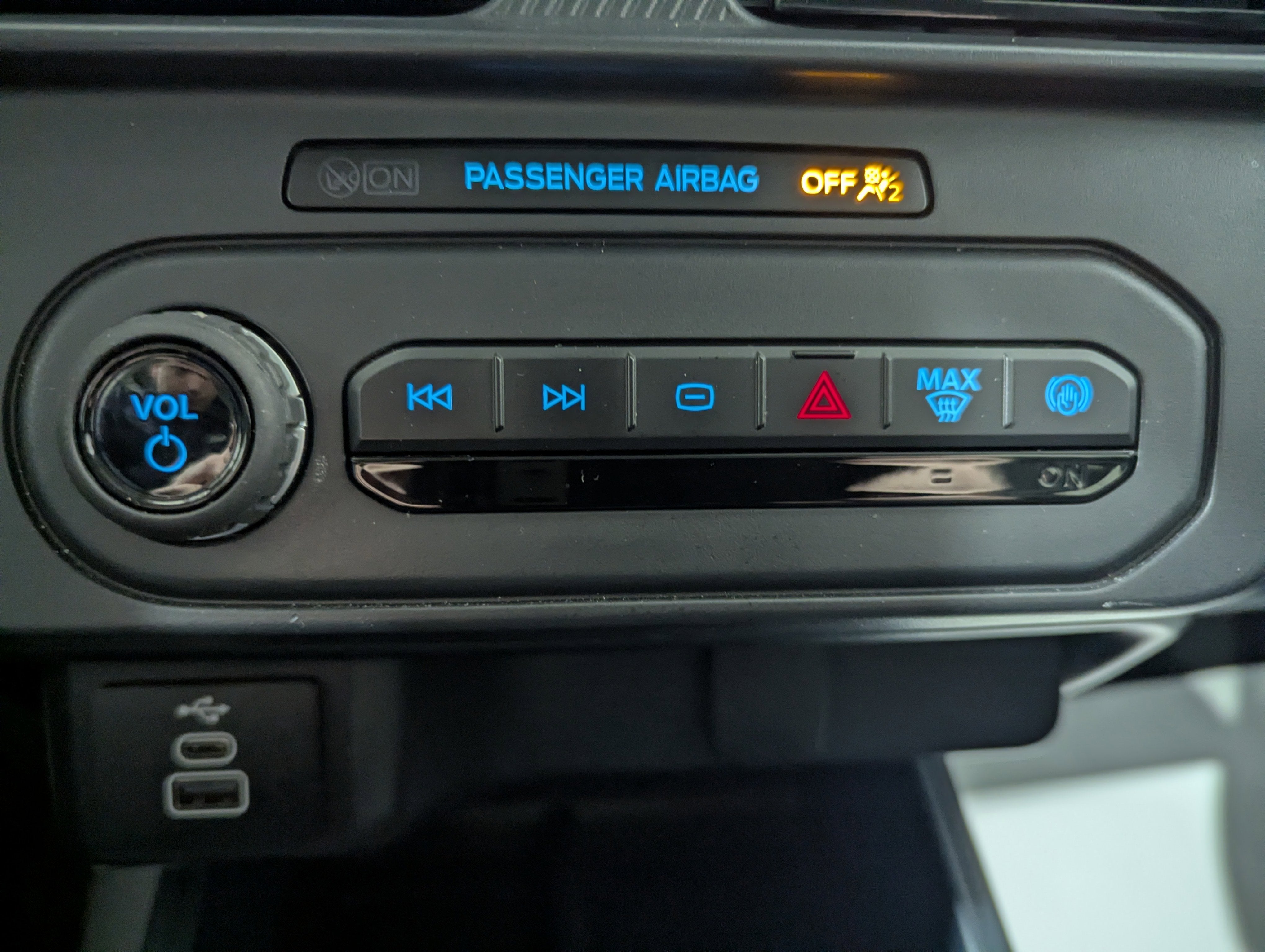 2025 Ford Maverick XL AWD