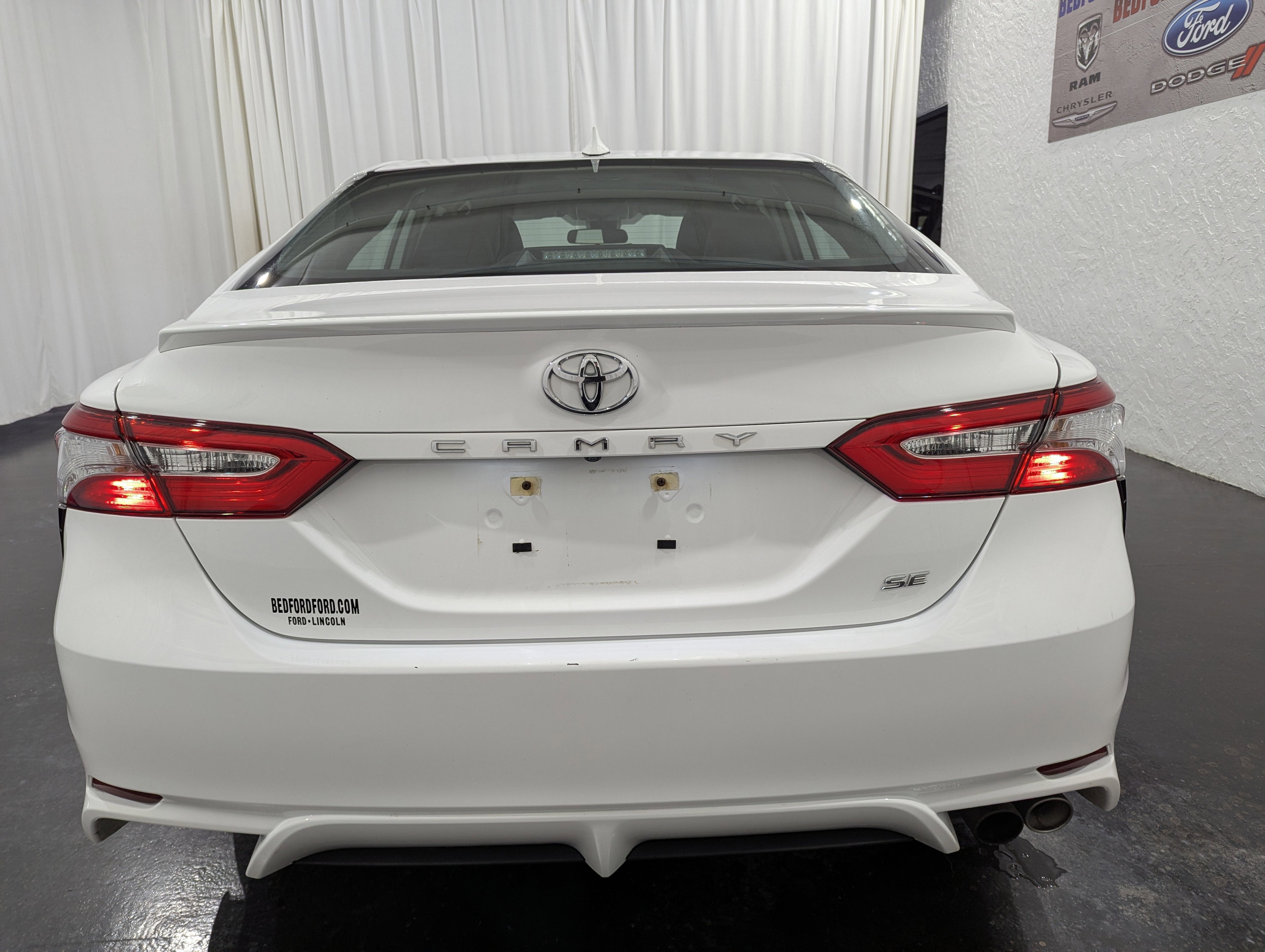 2020 Toyota Camry SE