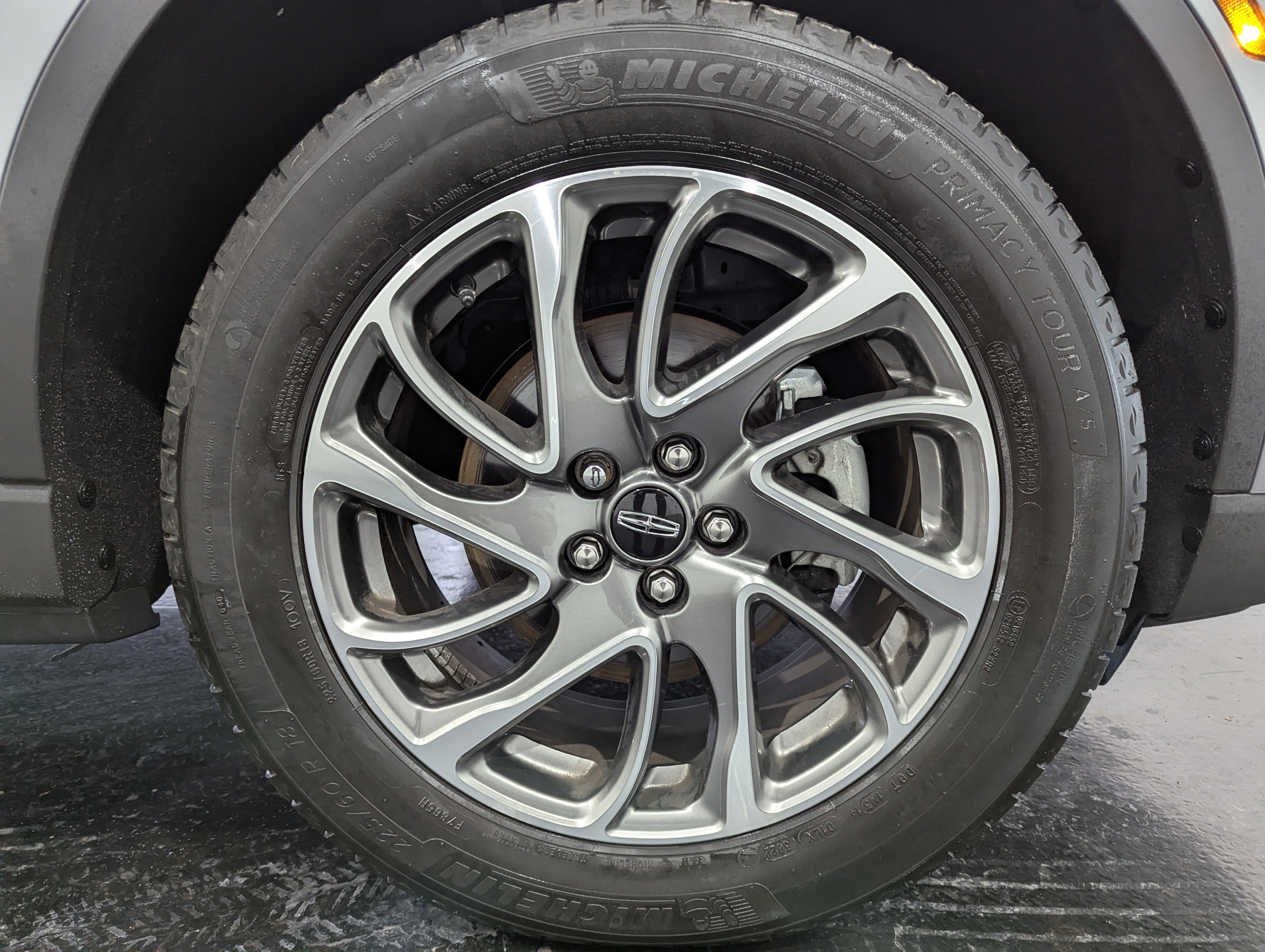 2022 Lincoln Corsair Standard AWD