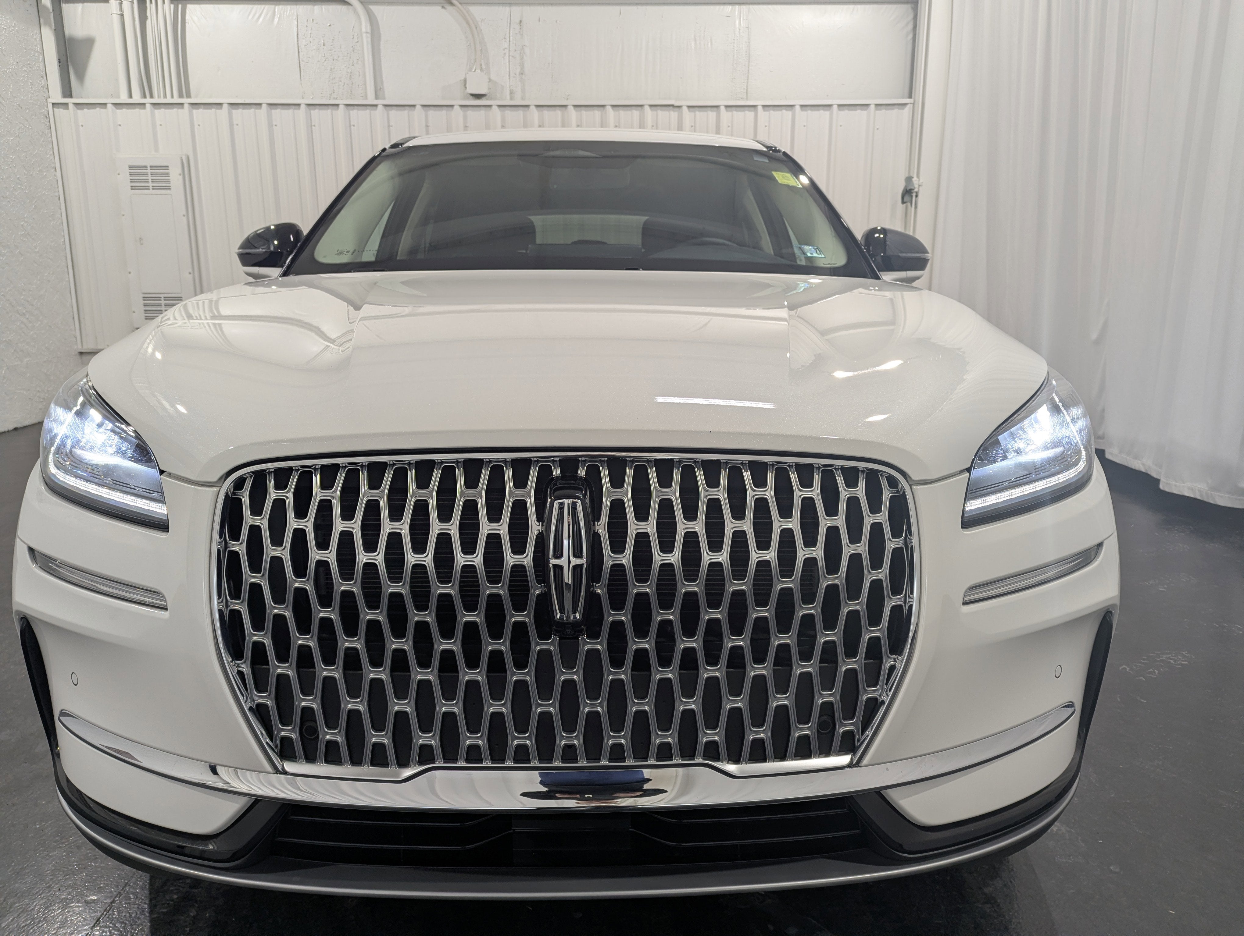 2023 Lincoln Corsair Standard AWD