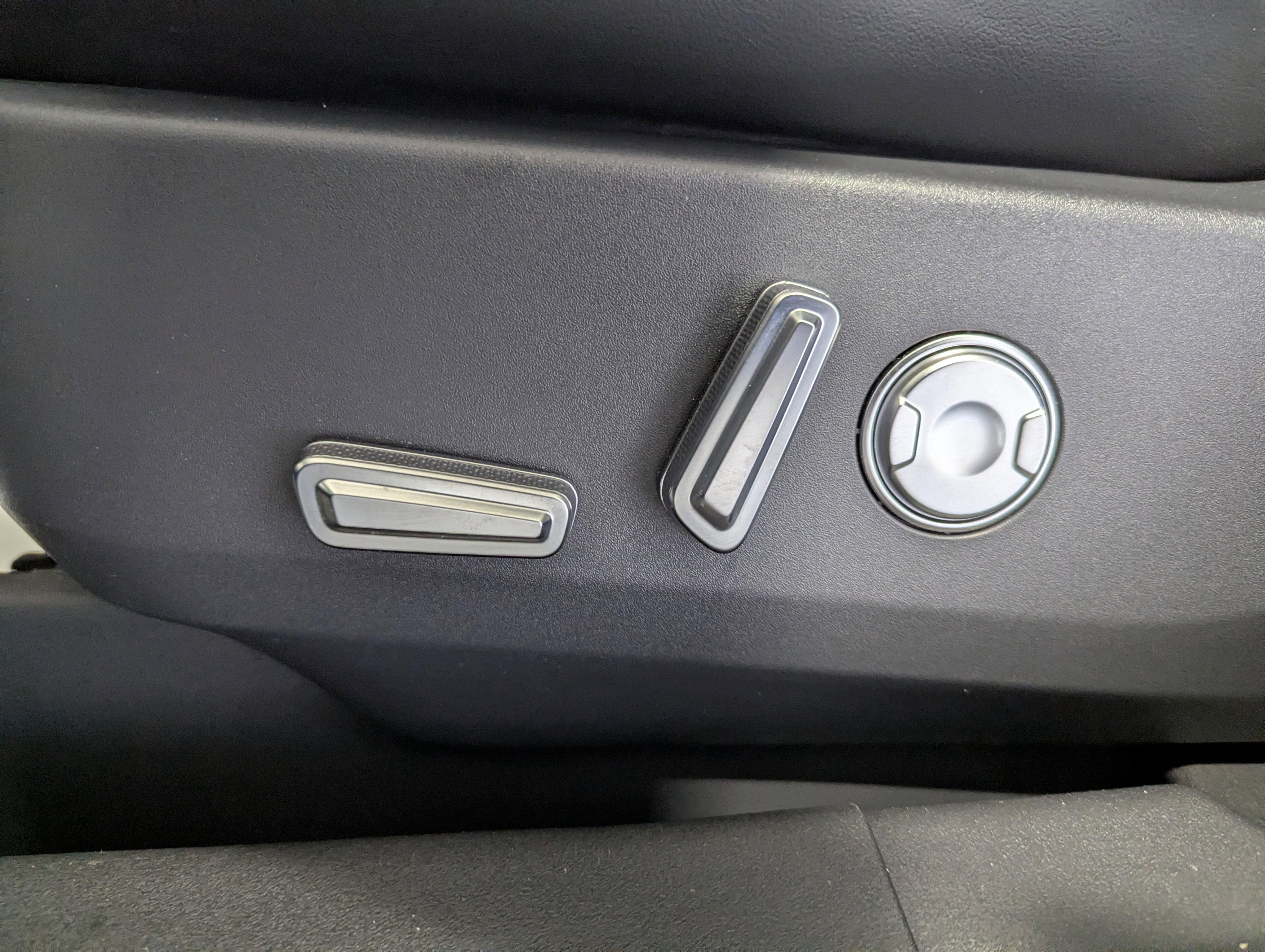 2025 Lincoln Nautilus Reserve AWD