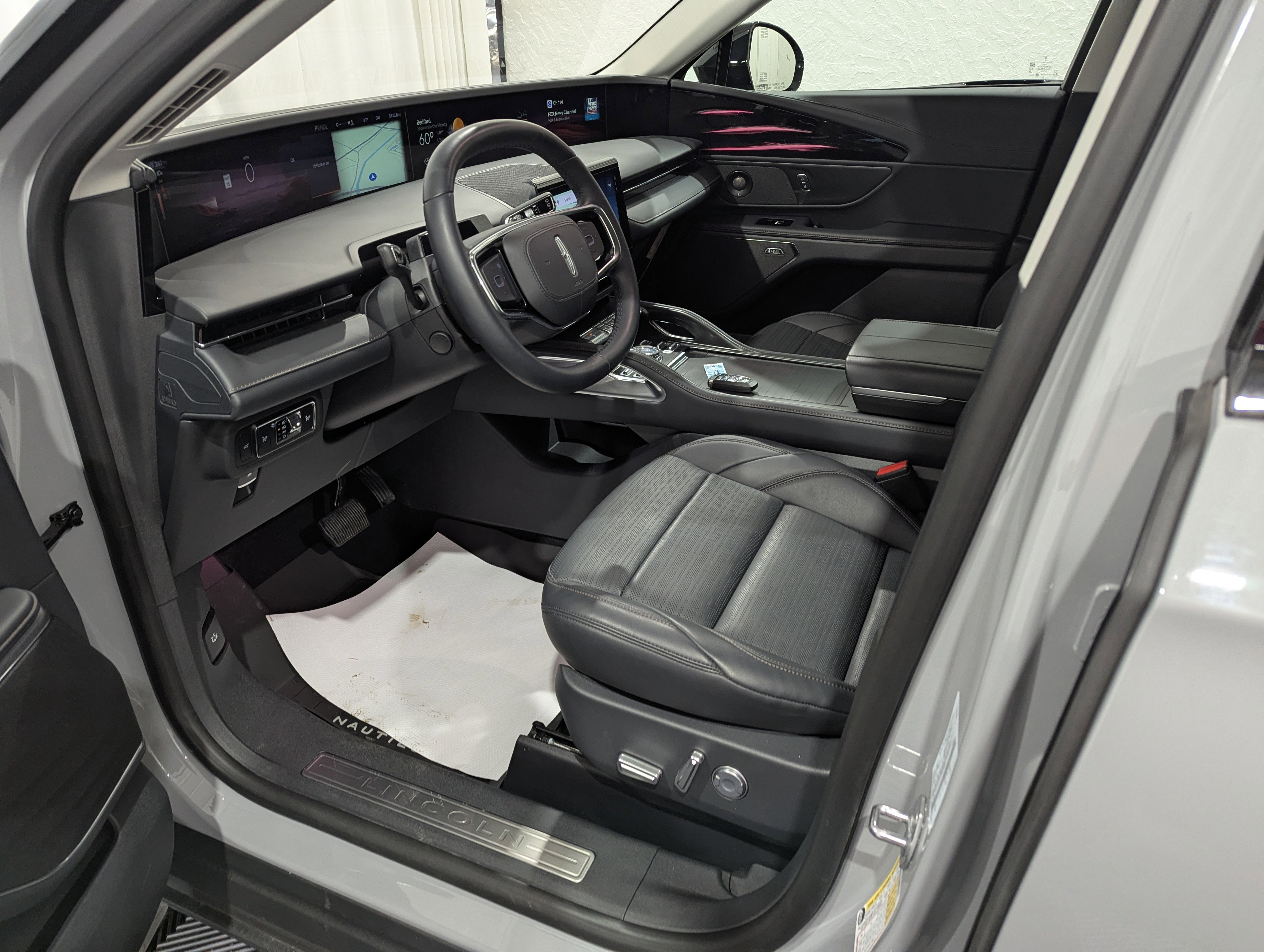 2026 Lincoln Nautilus Reserve AWD