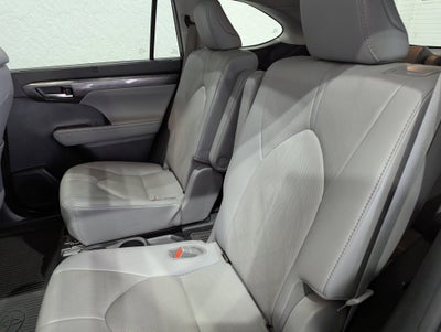 2021 Toyota Highlander Platinum AWD