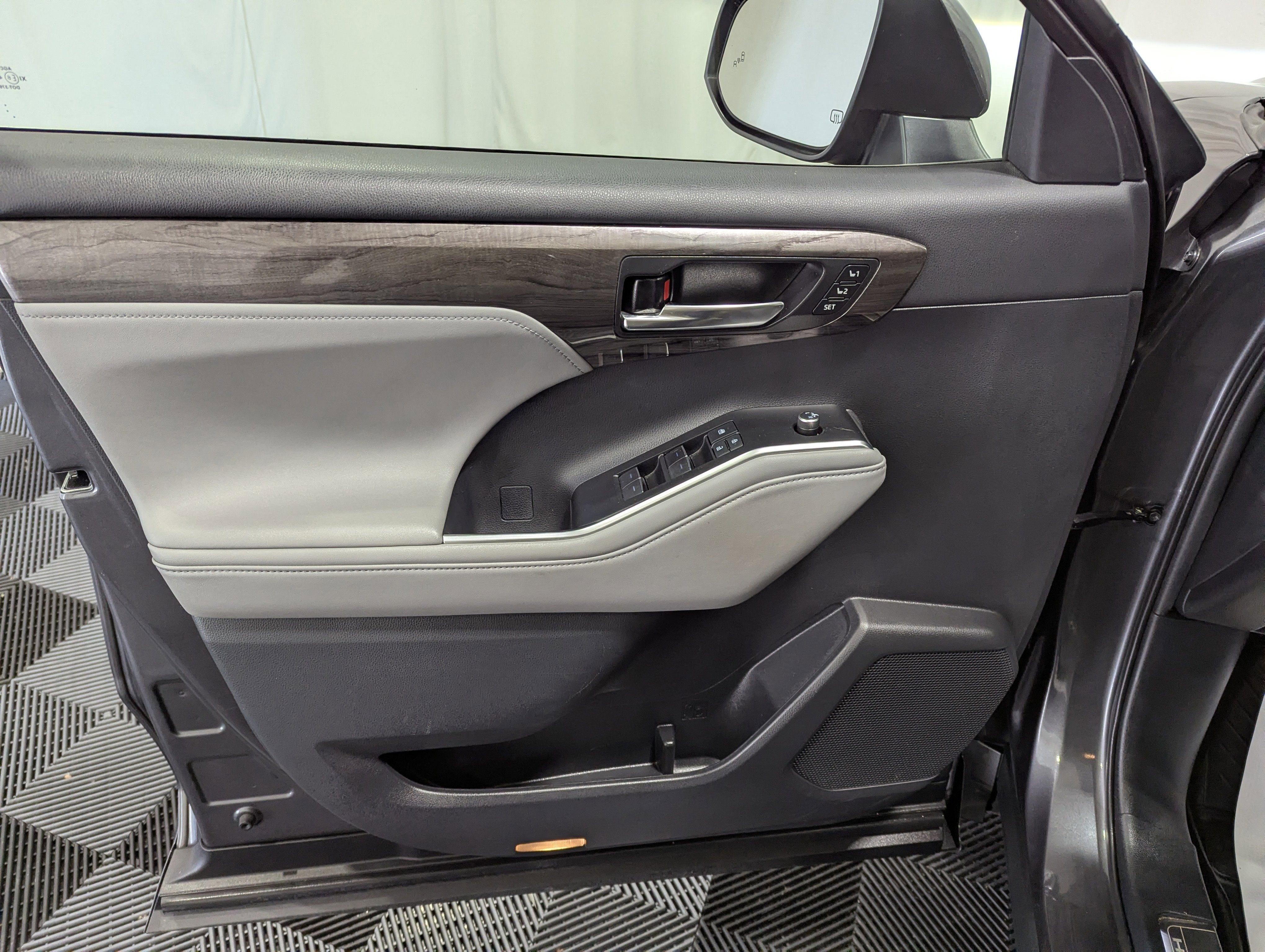 2021 Toyota Highlander Platinum AWD