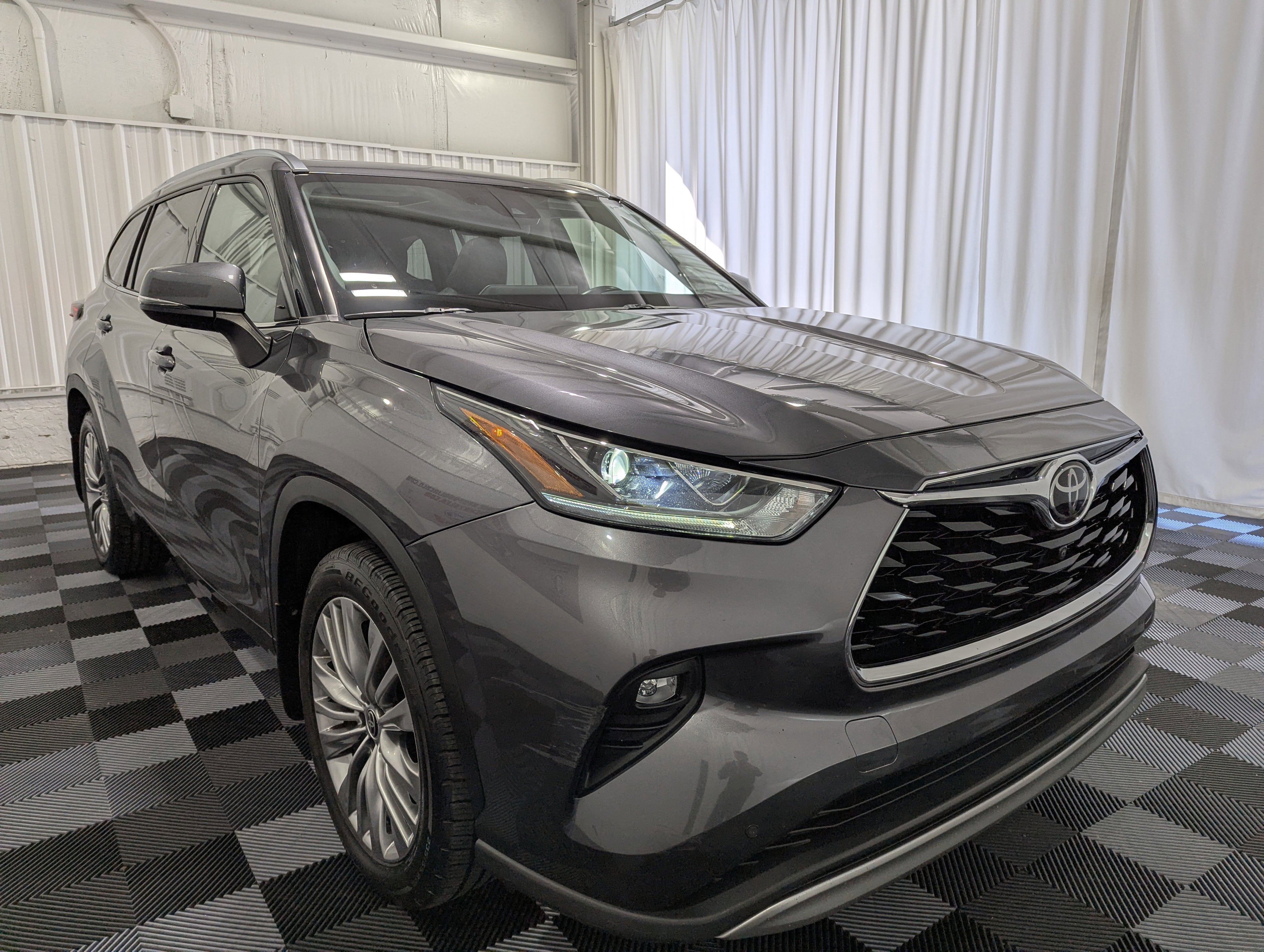 2021 Toyota Highlander Platinum AWD