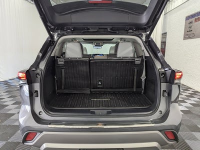 2021 Toyota Highlander Platinum AWD