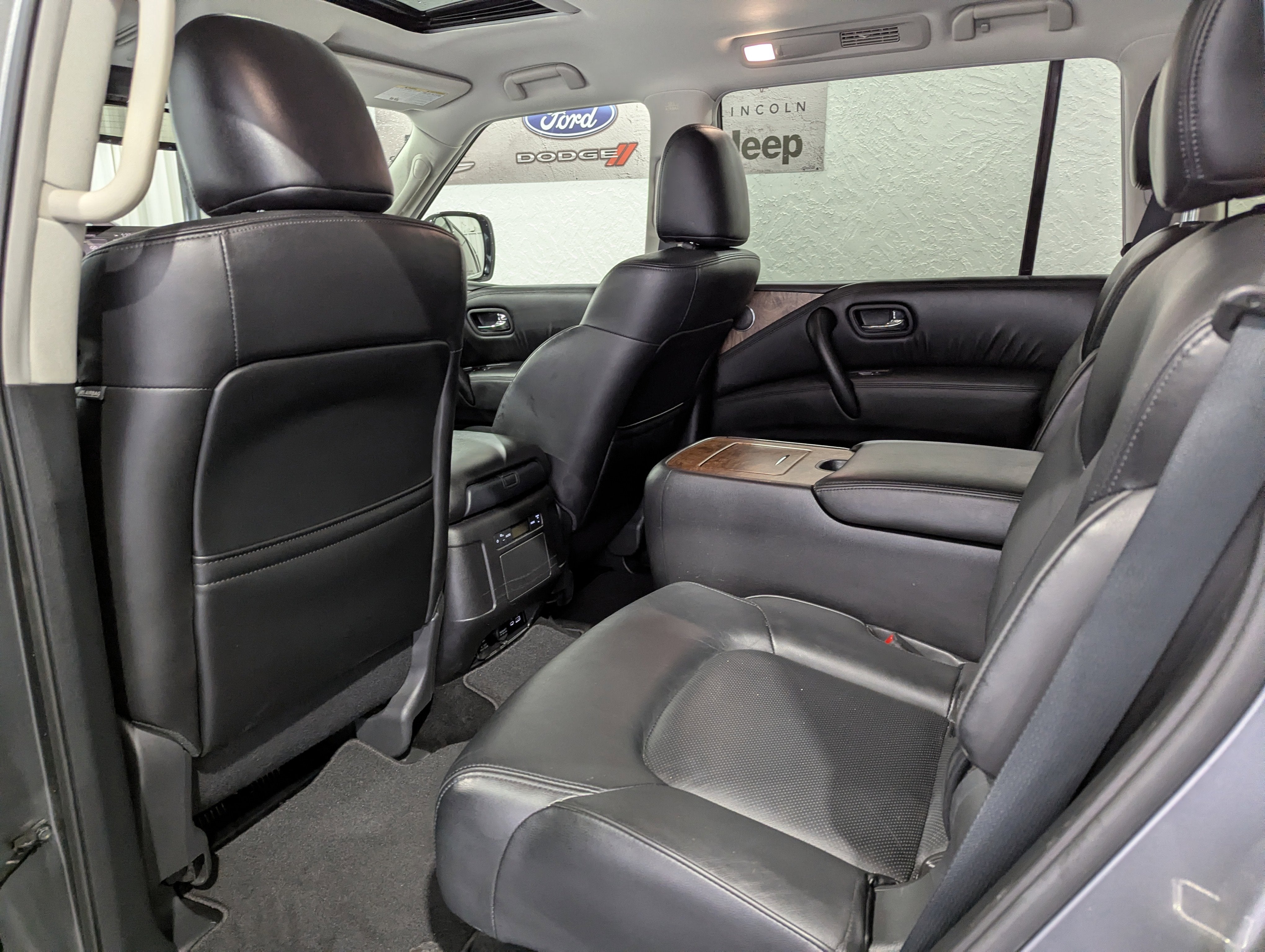 2024 Nissan Armada SL 4x4