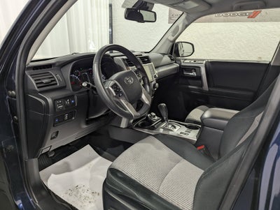 2020 Toyota 4Runner SR5 4x4