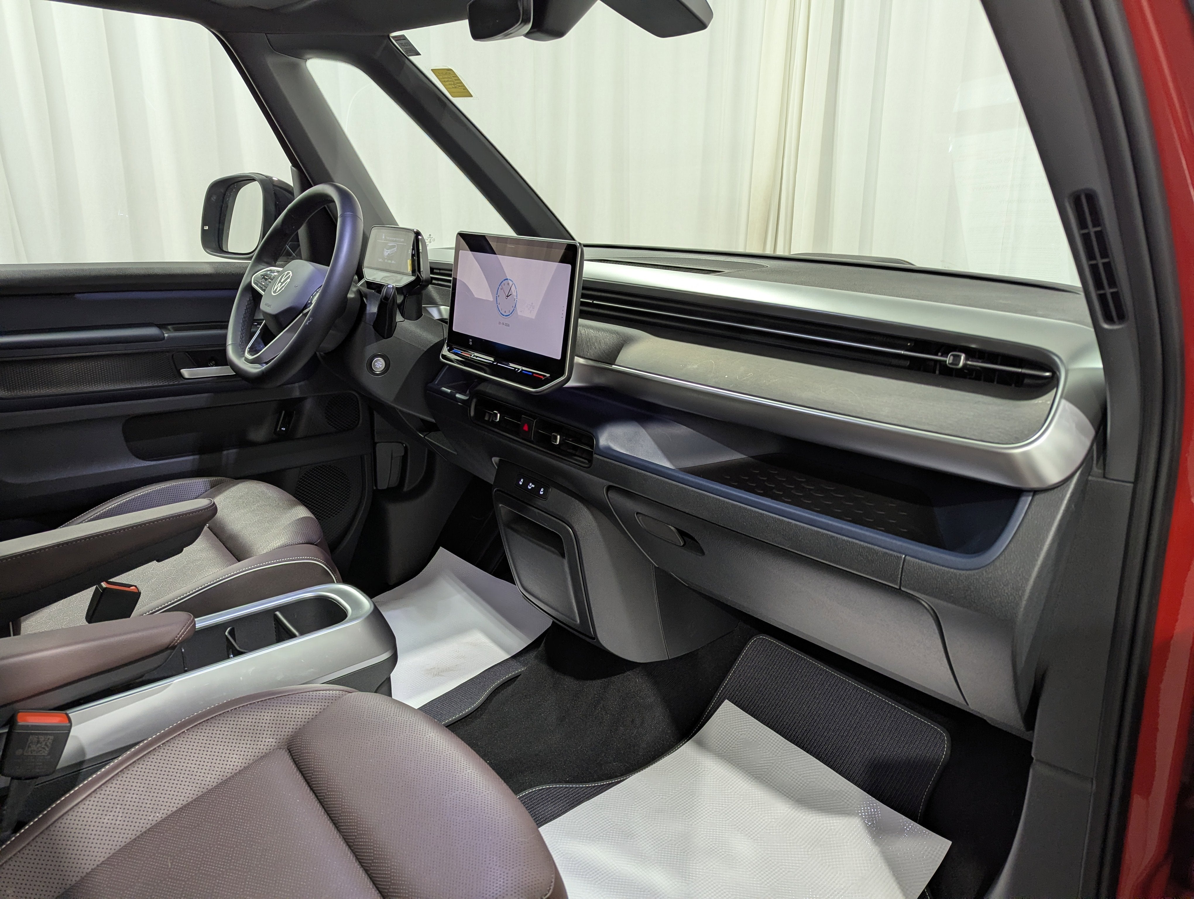 2025 Volkswagen ID. Buzz Pro S Plus 4MOTION