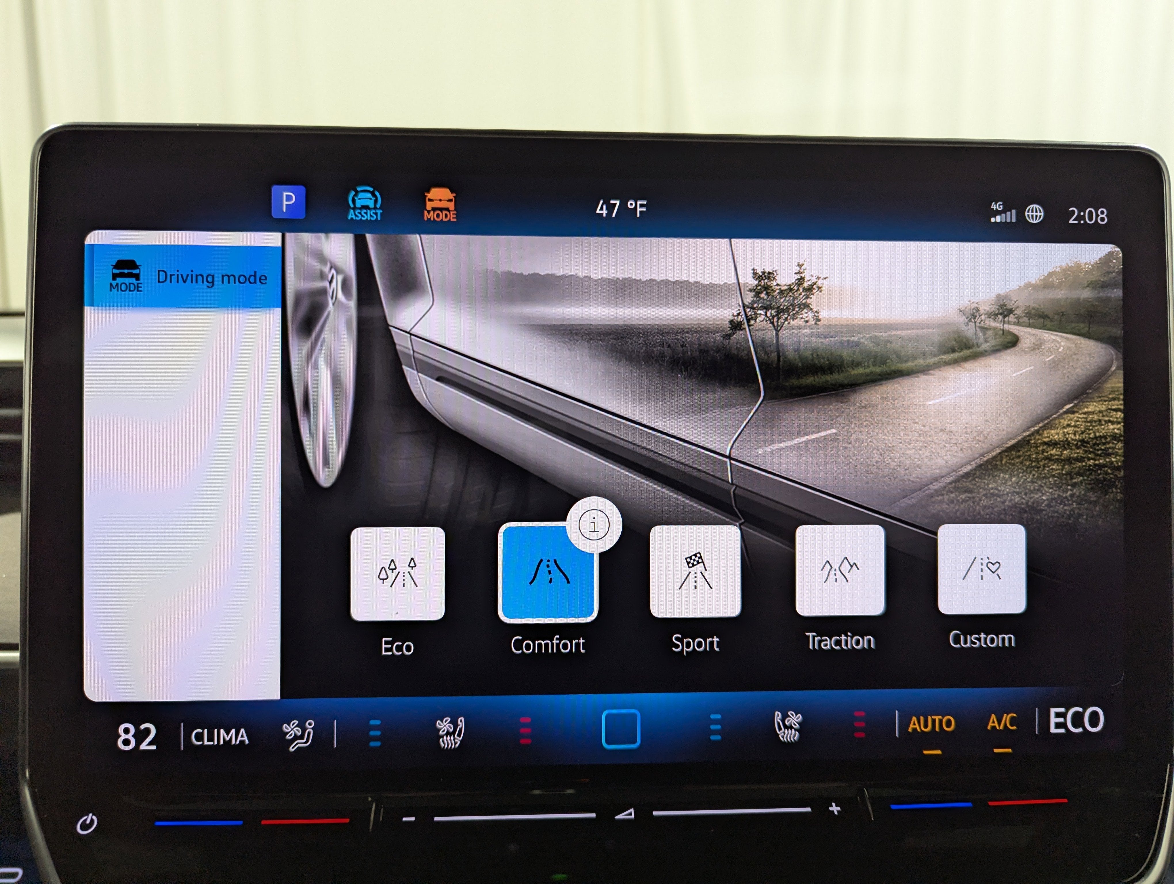 2025 Volkswagen ID. Buzz Pro S Plus 4MOTION